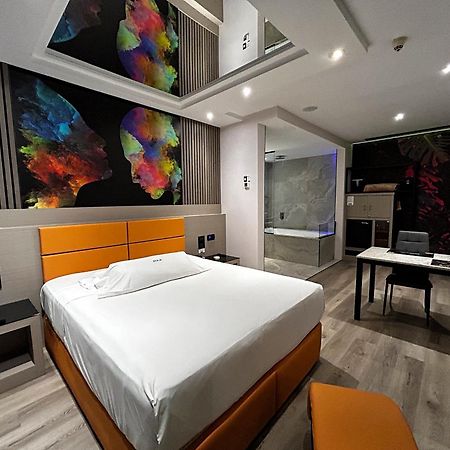 Zouk Hotel (Adults Only) Αλκαλά ντε Ενάρες Εξωτερικό φωτογραφία